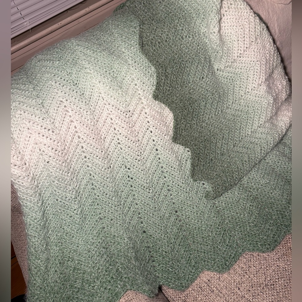 Crochet Seafoam Wave Throw